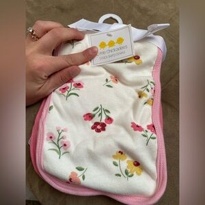 NWT Floral Baby Burp Cloths with Pink Trim springy and girly